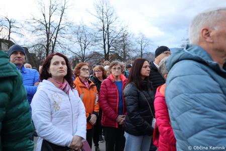 Javno pismo ministrici za zdravje in miren shod v podporo zoper ukinitvi Nujne medicinske pomoči Kamnik (42)